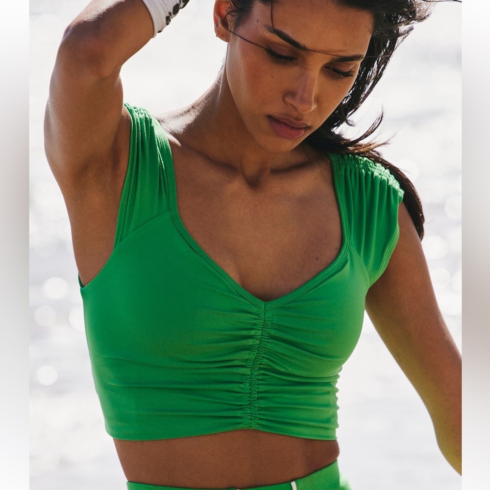 Free People breathe deep crop tank S